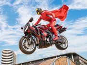 Leikur Alvöru mótorhjól Super Hero Stunt 3D á netinu