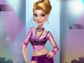 Leikur Dove Runway Dolly Dress Up  á netinu